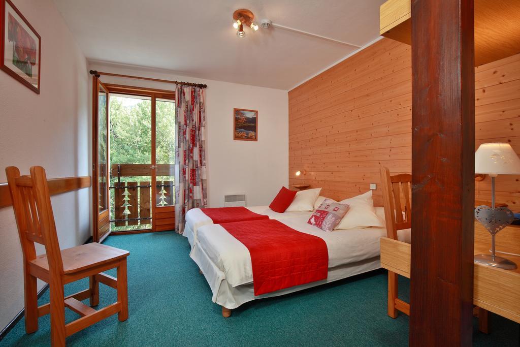 Logis Hotel Le Vetine Ле-Вальтен Номер фото